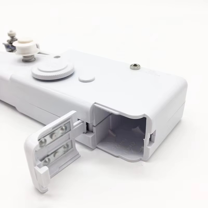 Mini Maszyna do Szycia Ręczna  – Travel Accessories To Sew recenzja i cena